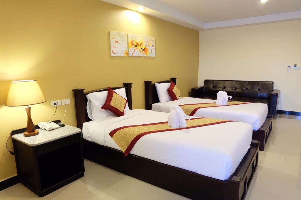 Superior Twin - Accommodation The Grand Day Night Hotel in pattaya , pattaya hotel, pattaya resort, sout pattaya hotel